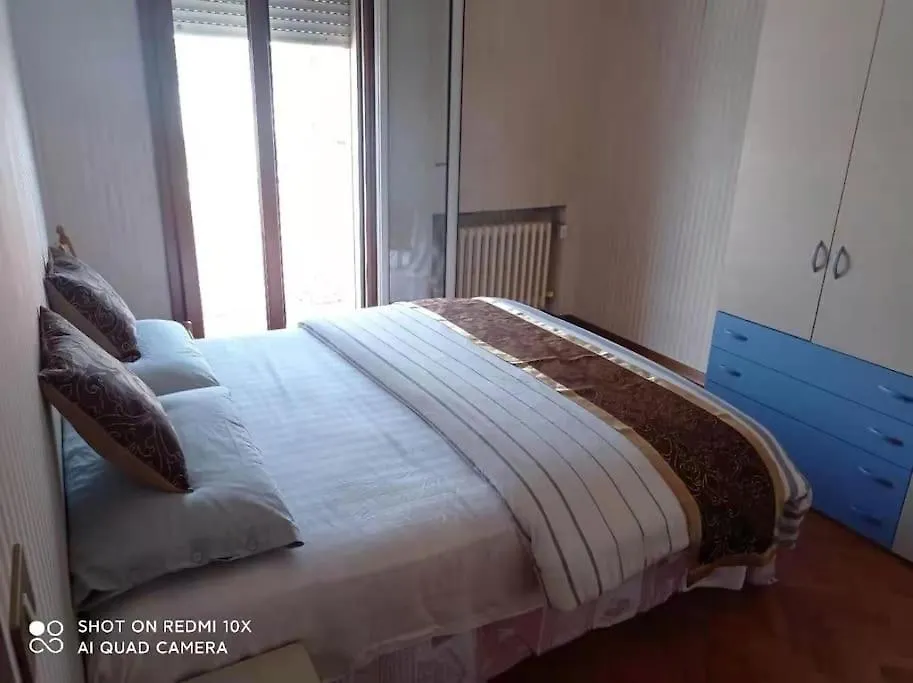 Appartamento Cozy Room With Queen Bed 温馨双人大房间 Mestre